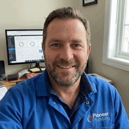Peter Bakker